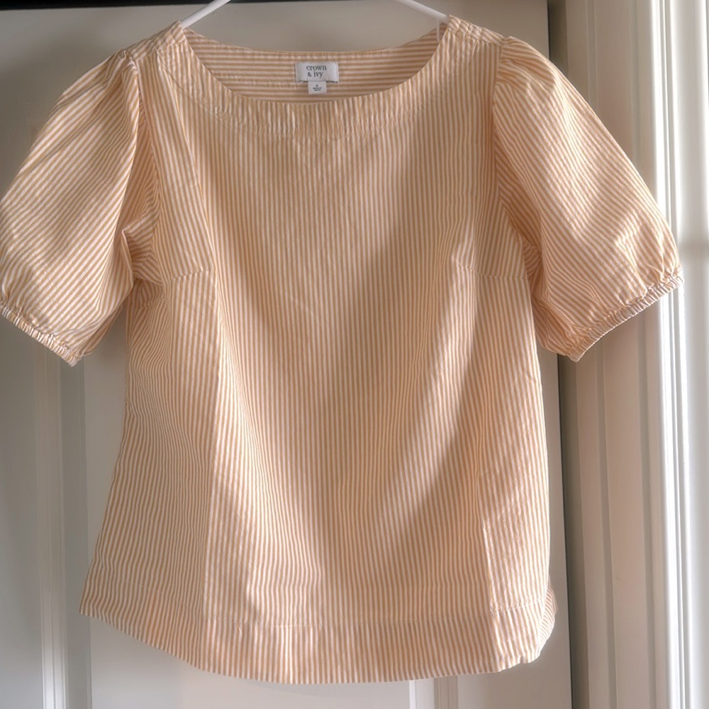 Yellow and white stripe puff sleeve top.